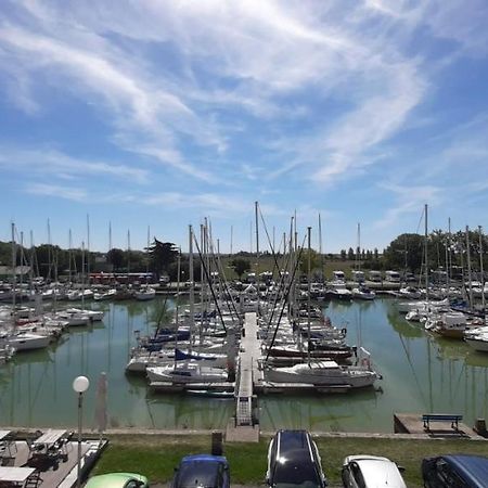La Maison Du Port Mortagne-sur-Gironde ภายนอก รูปภาพ